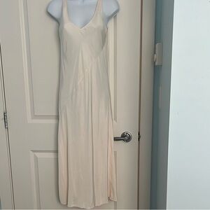 Aritzia Babaton dress size small